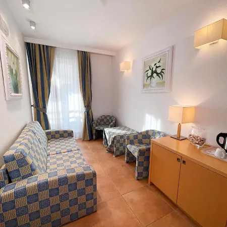 Hotel Domus Hotel