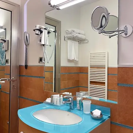 Hotel Domus Hotel 3*