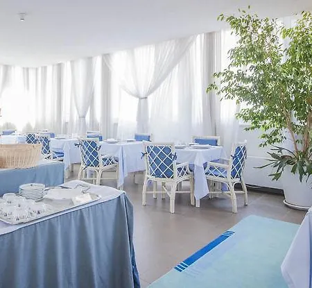 Dany Hotell 4*